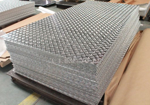 1050 1060 1100 Checkered (Tread) Plate